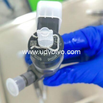 0445110375 Common Rail Fuel Injector