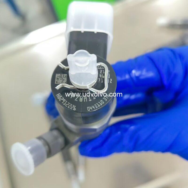 0445110375 Common Rail Fuel Injector