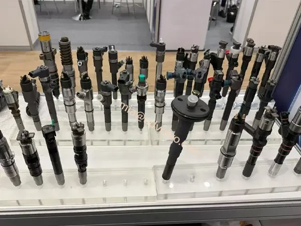 Complete Range of Common Rail Fuel Injectors on Exhibition